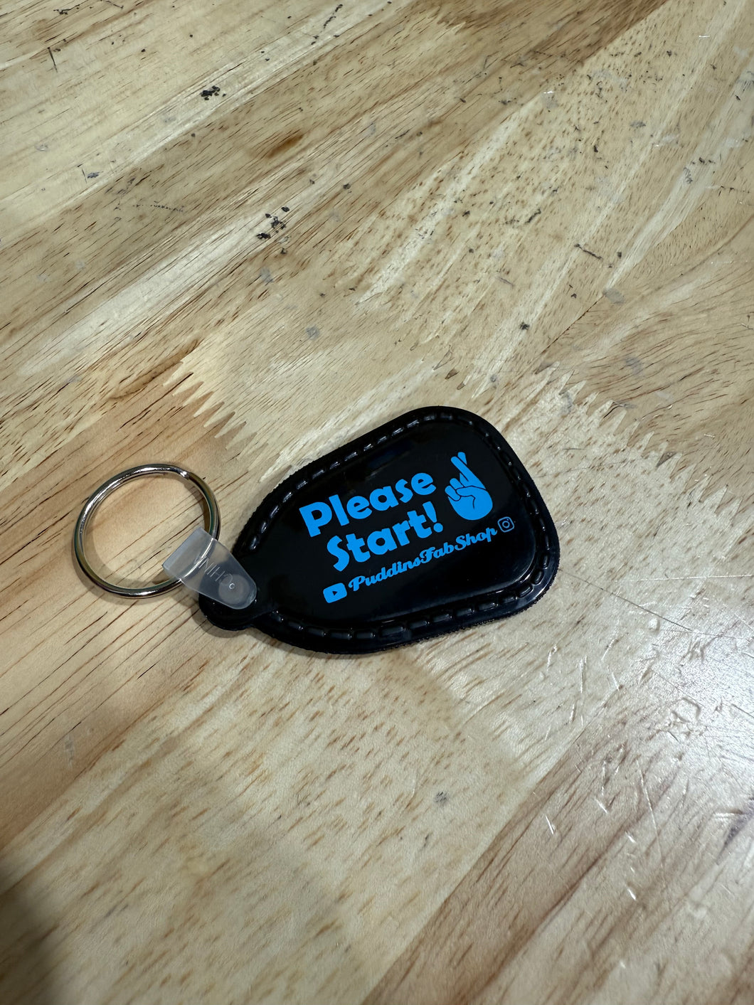 PLEASE START Keychain